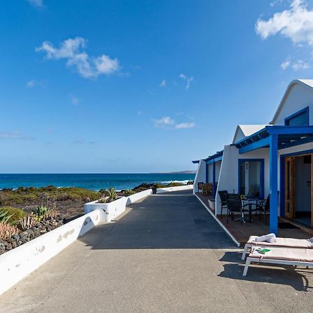 Casita Di Mare First Line By Pvl Apartment Punta Mujeres Exterior photo
