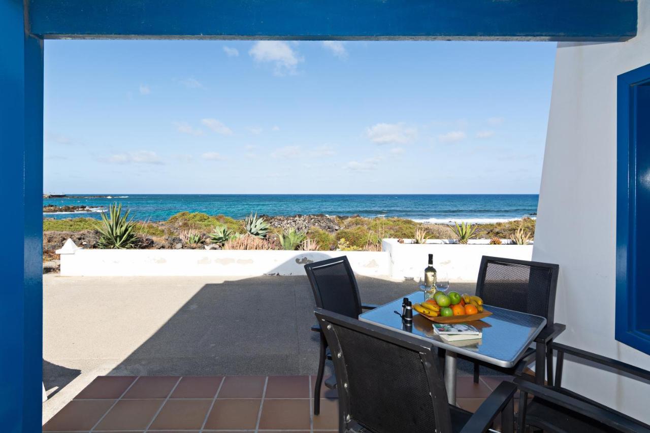 Casita Di Mare First Line By Pvl Apartment Punta Mujeres Exterior photo